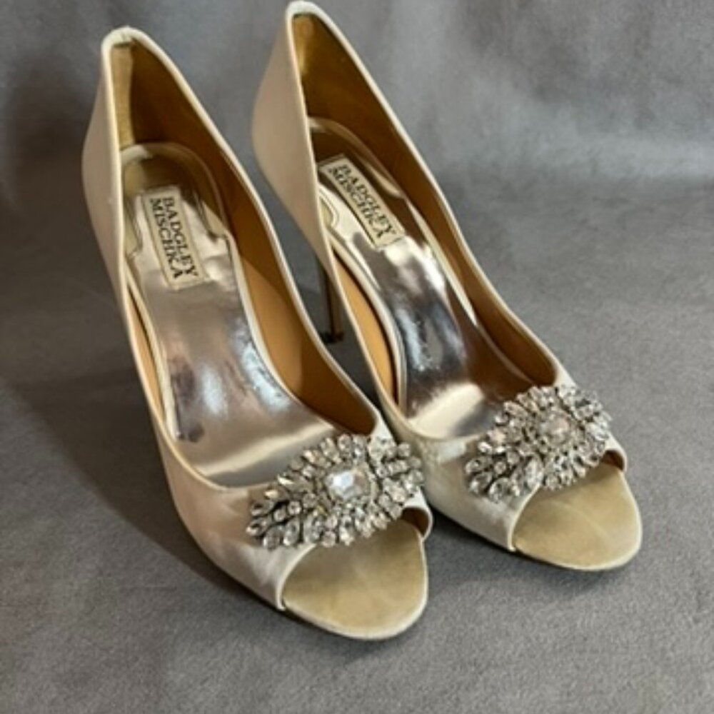 Badgley Mischka Cream Heels with Silver Embellishment